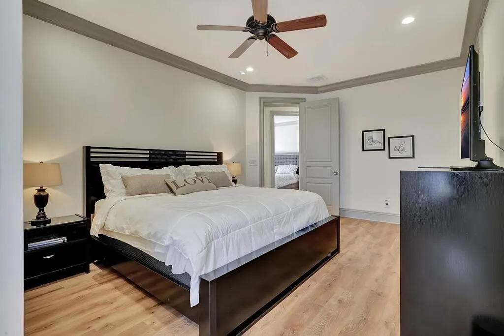 Holiday home Luxury Estate Near Beaches & 5th Avenue