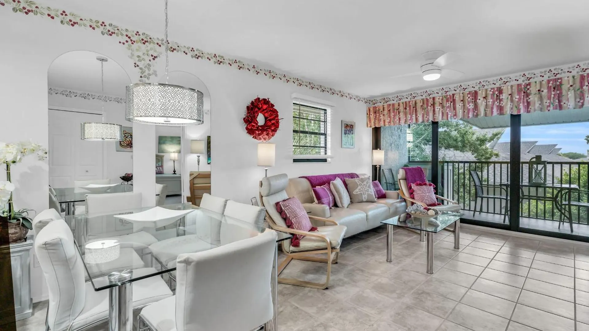 4th Floor -end Unit - Views Holiday home Naples