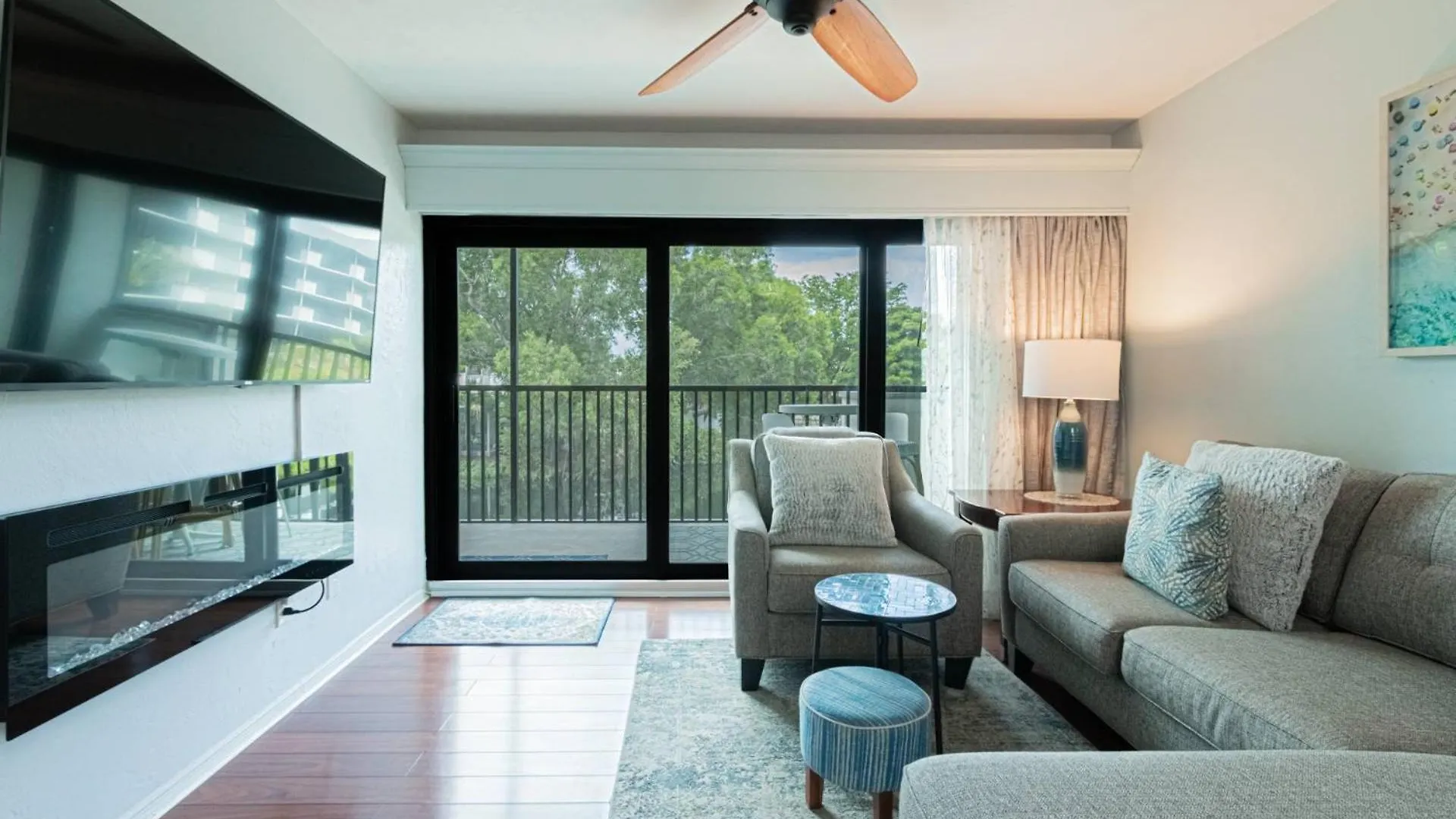 Park Shore - 2nd Floor - Bldg H Holiday home