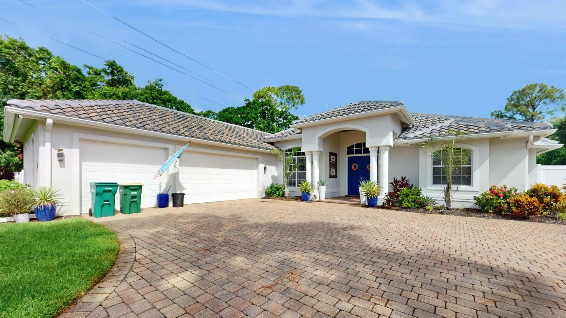Pool Paradise * North Naples