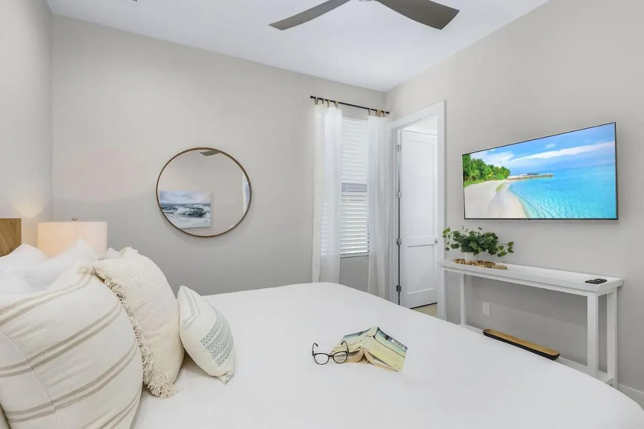 Serenity Retreat The Ultimate Luxury Getaway * Naples