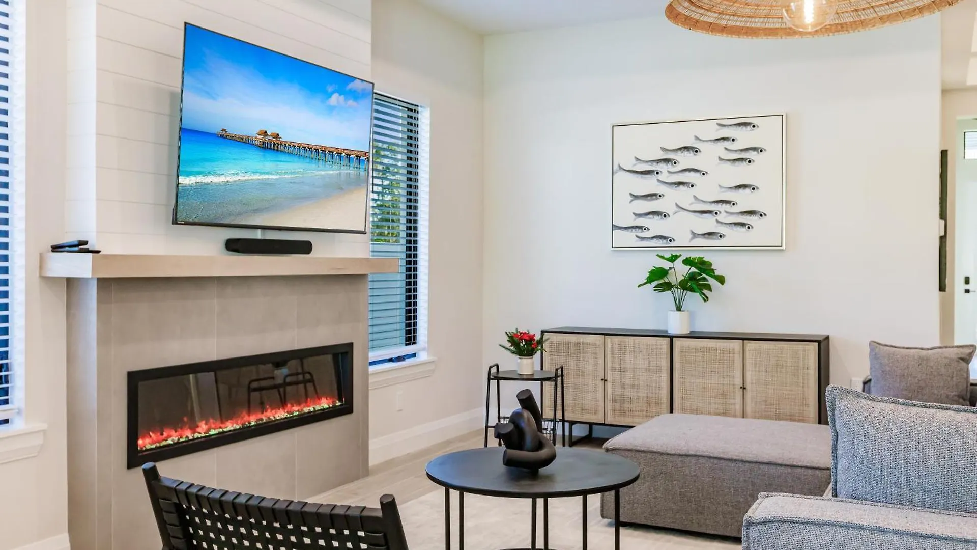Luxe Coastal Getaway Vanderbilt * Naples