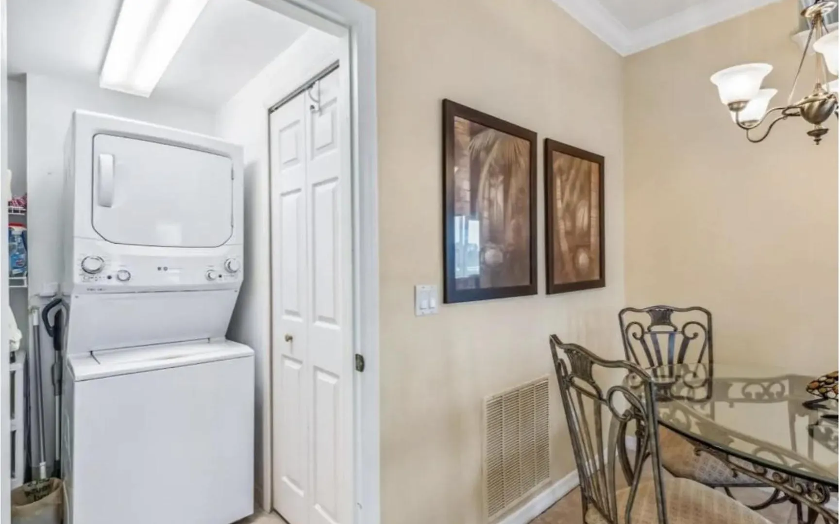 2 Bedroom First Floor Tennis, Bocce Pickleball And Championships *