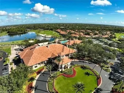 2 Bedroom First Floor Tennis, Bocce Pickleball And Championships Casa vacanze North Naples