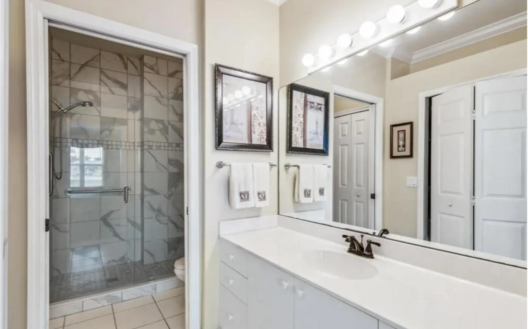 2 Bedroom First Floor Tennis, Bocce Pickleball And Championships North Naples