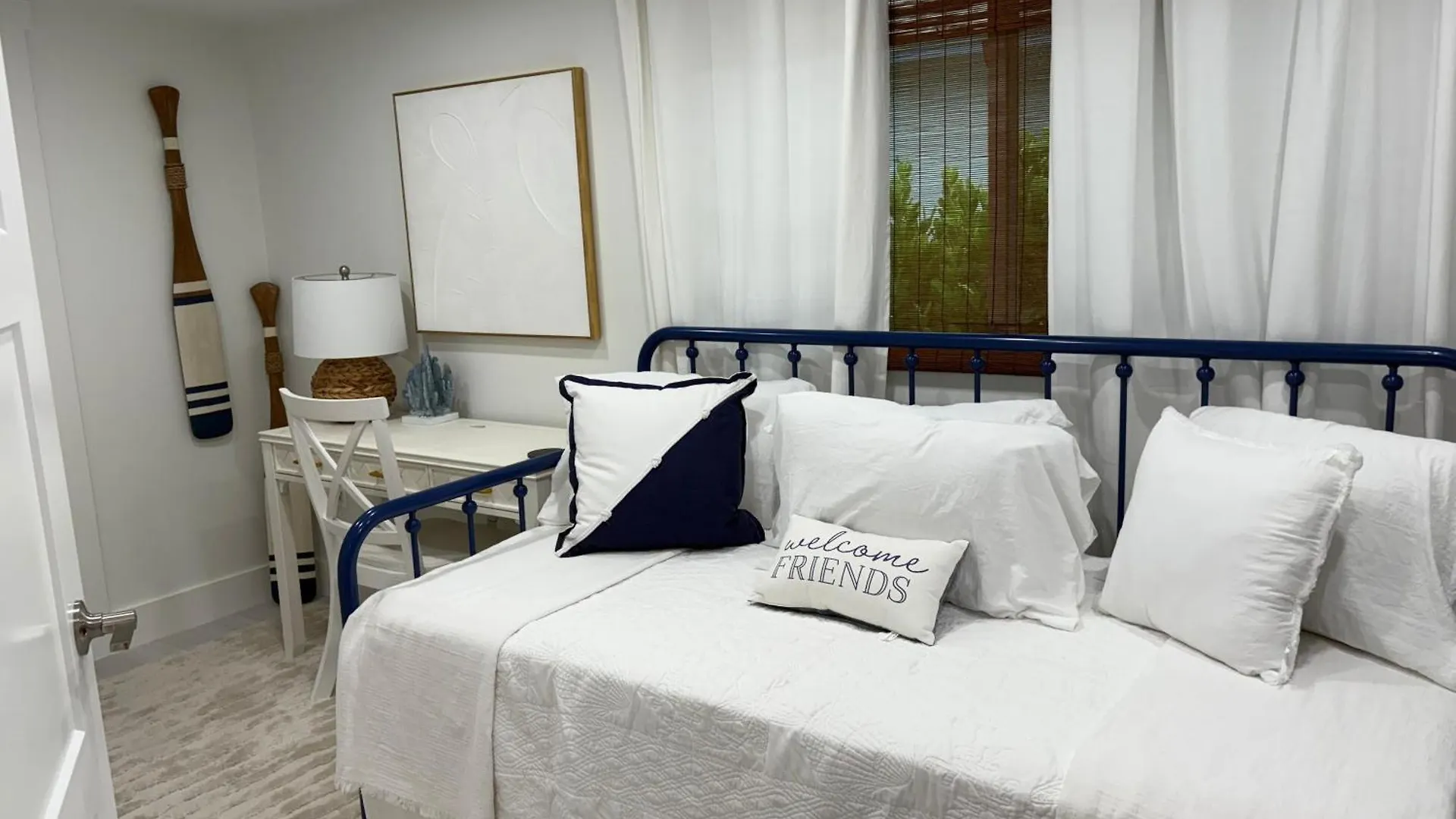 Holiday home 102nd Ave N 2 Bedroom 2 Bath Unit 1 Park Walk To Mercato_pickleball Championships *