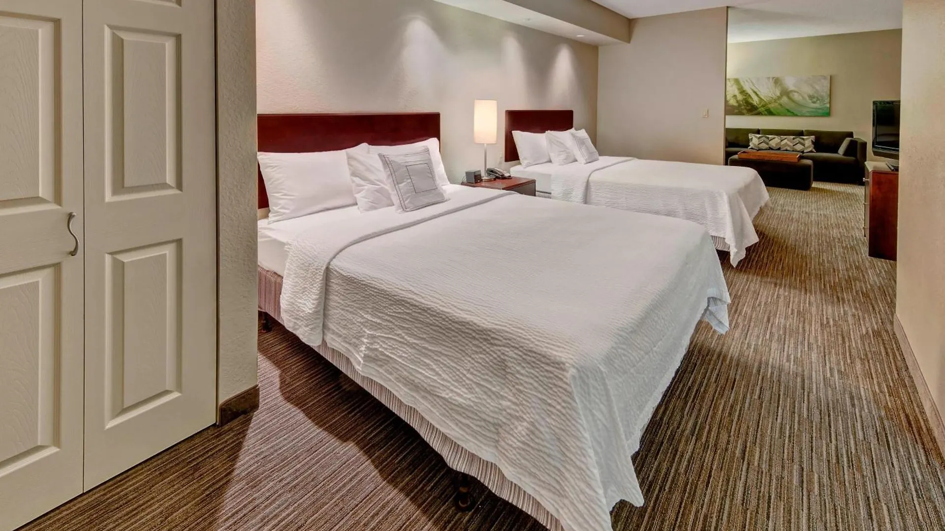 Hotel Springhill By Marriott