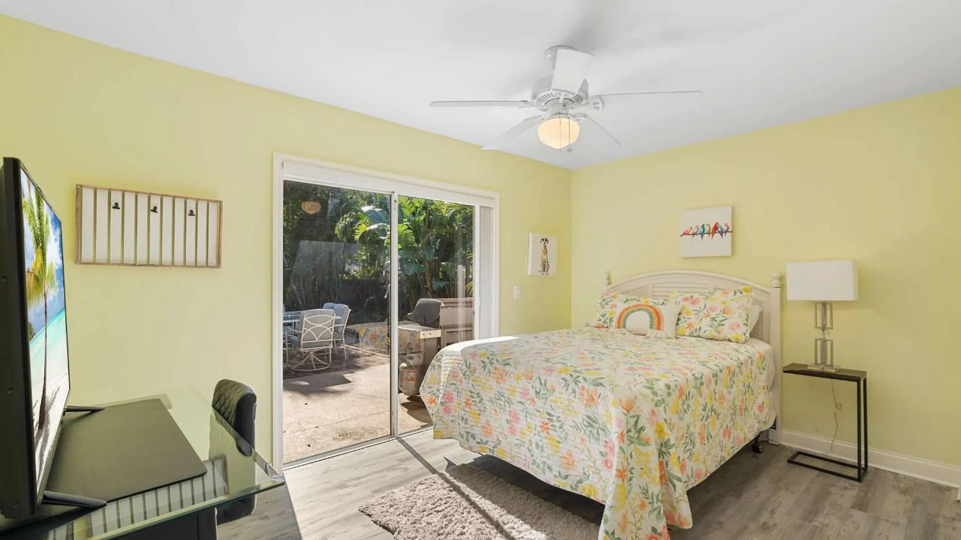 Pet Friendly Pool In River Reach Of Fl Holiday home Naples