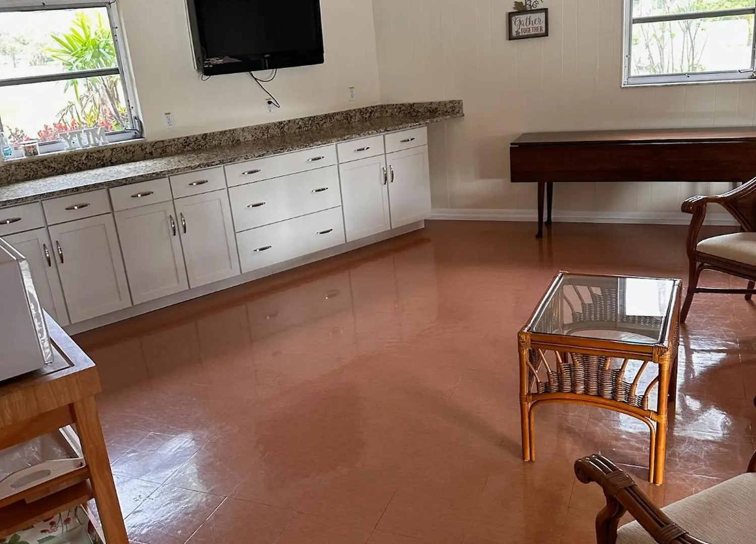 Stunning 2-bd Naples, 55+, Pool, Chickee, Golf Aparthotel *