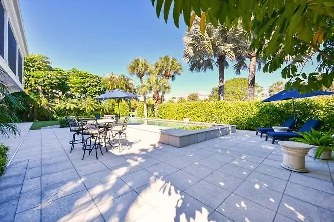 5 Bedroom Luxury Aqualane Shores Heated Pool Boat Slip Holiday home *