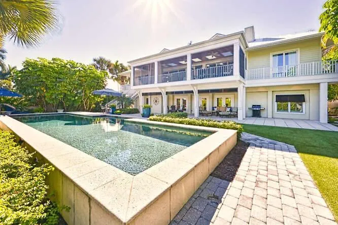 5 Bedroom Luxury Aqualane Shores Heated Pool Boat Slip *