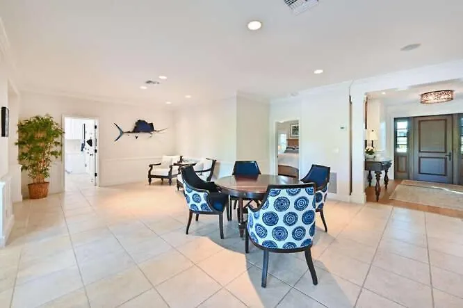 5 Bedroom Luxury Aqualane Shores Heated Pool Boat Slip *