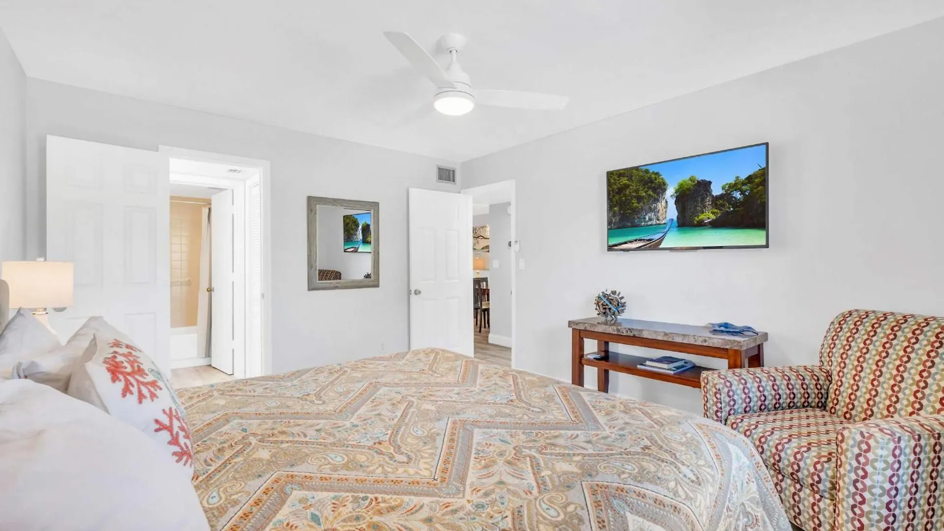 Close To The Lobby And Pool - Peaceful Views And Comfy Furnishings Holiday home