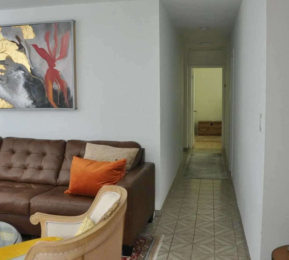 Contemporary 2 Bedroom Near 5th Ave & Mercato Holiday home
