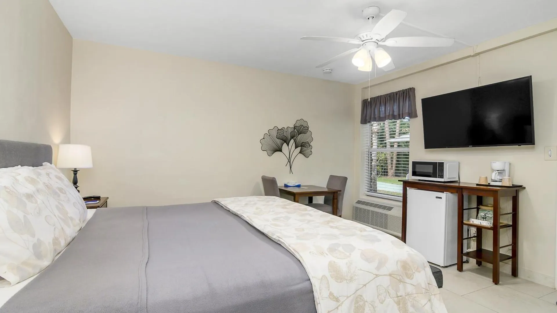 Inn The Fairways Of