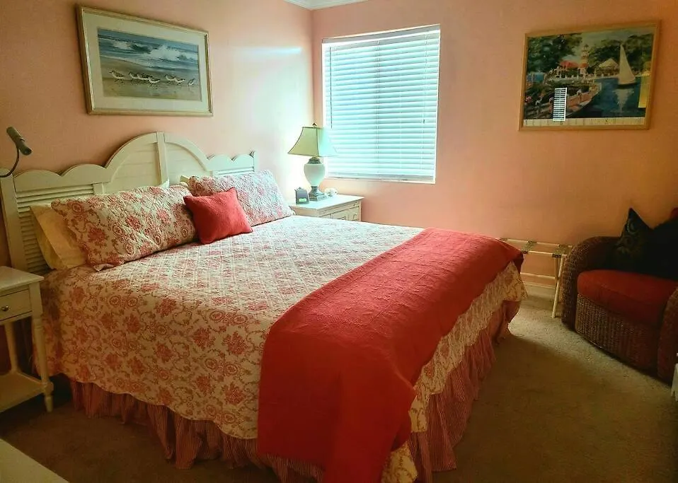 Vanderbilt 3br/3ba 公寓 *