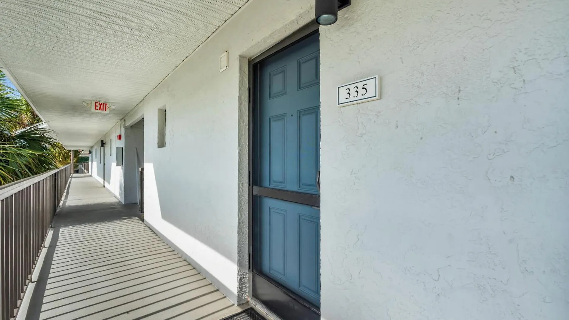 Deluxe - Modern Furnishings And Great View Holiday home Naples