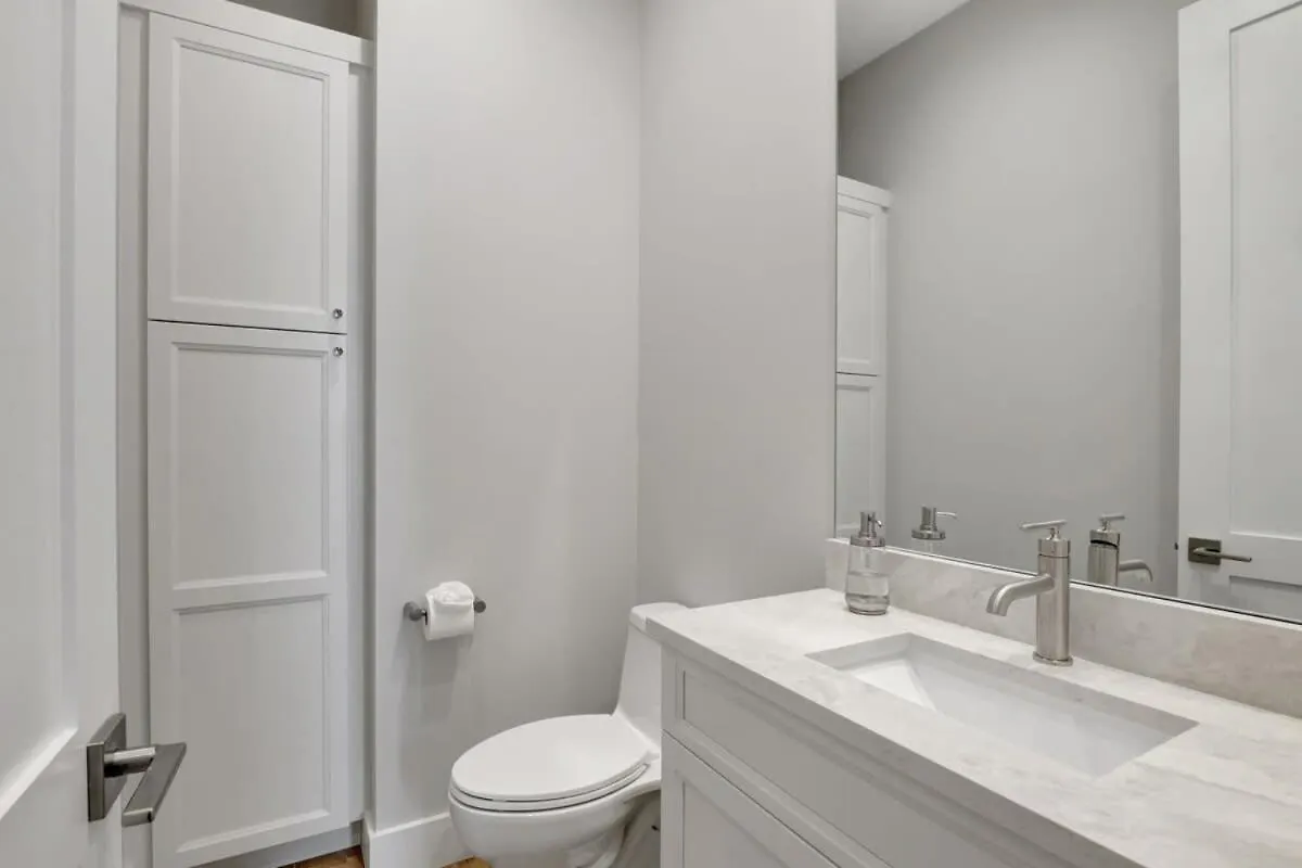 Timeless Sophistication - Discover Coastal Chic North Naples