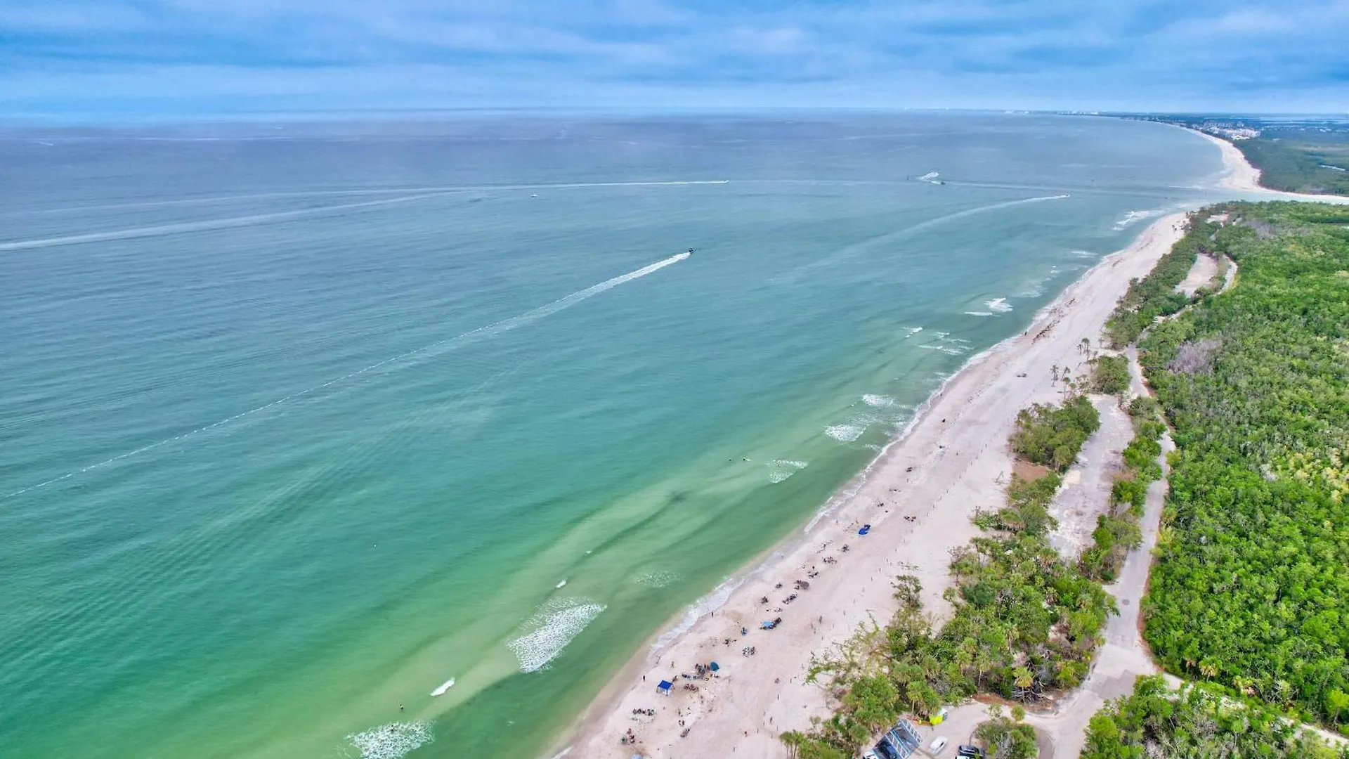 Walk To The And Enjoy Spectacular Views From 3 Bedroom Holiday home Naples