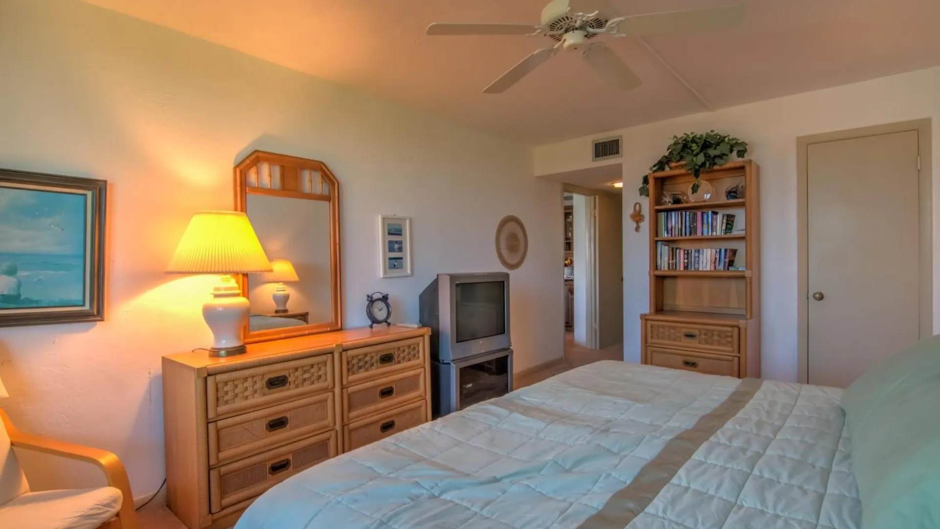 Walk To The And Enjoy Spectacular Views From 3 Bedroom