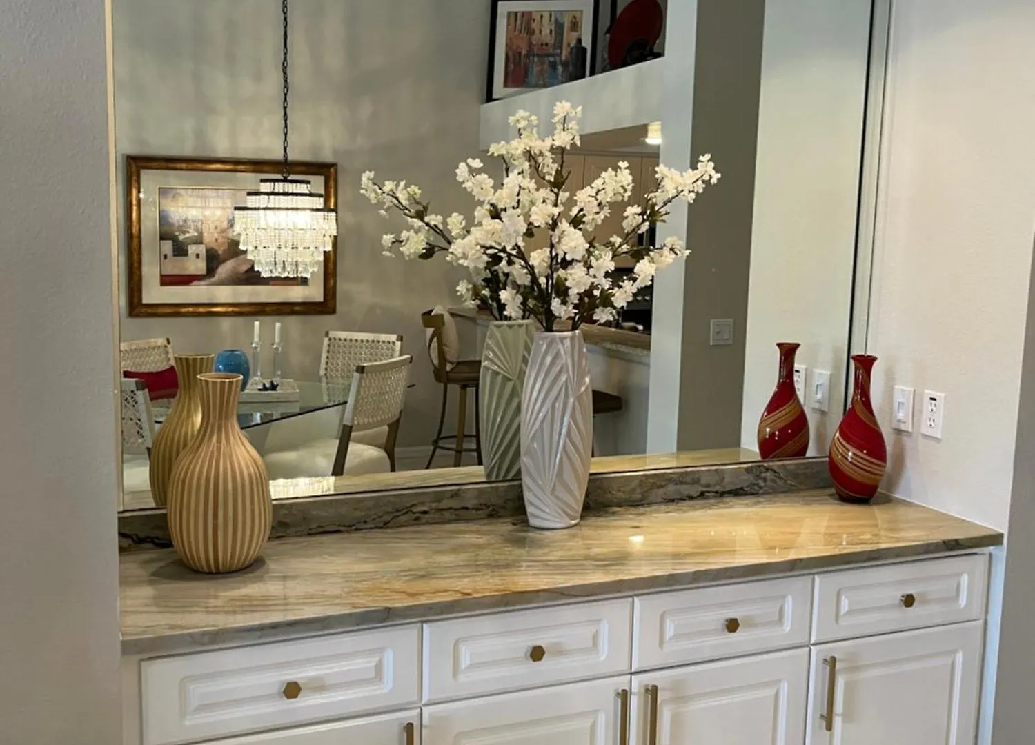 Well-appointed Beautifully Furnished