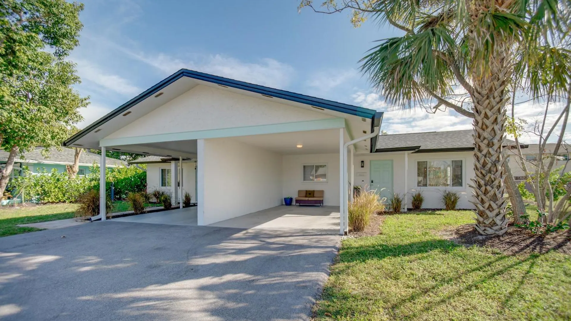 Апартаменты Cozy And Bright Abode With Community Amenities! *