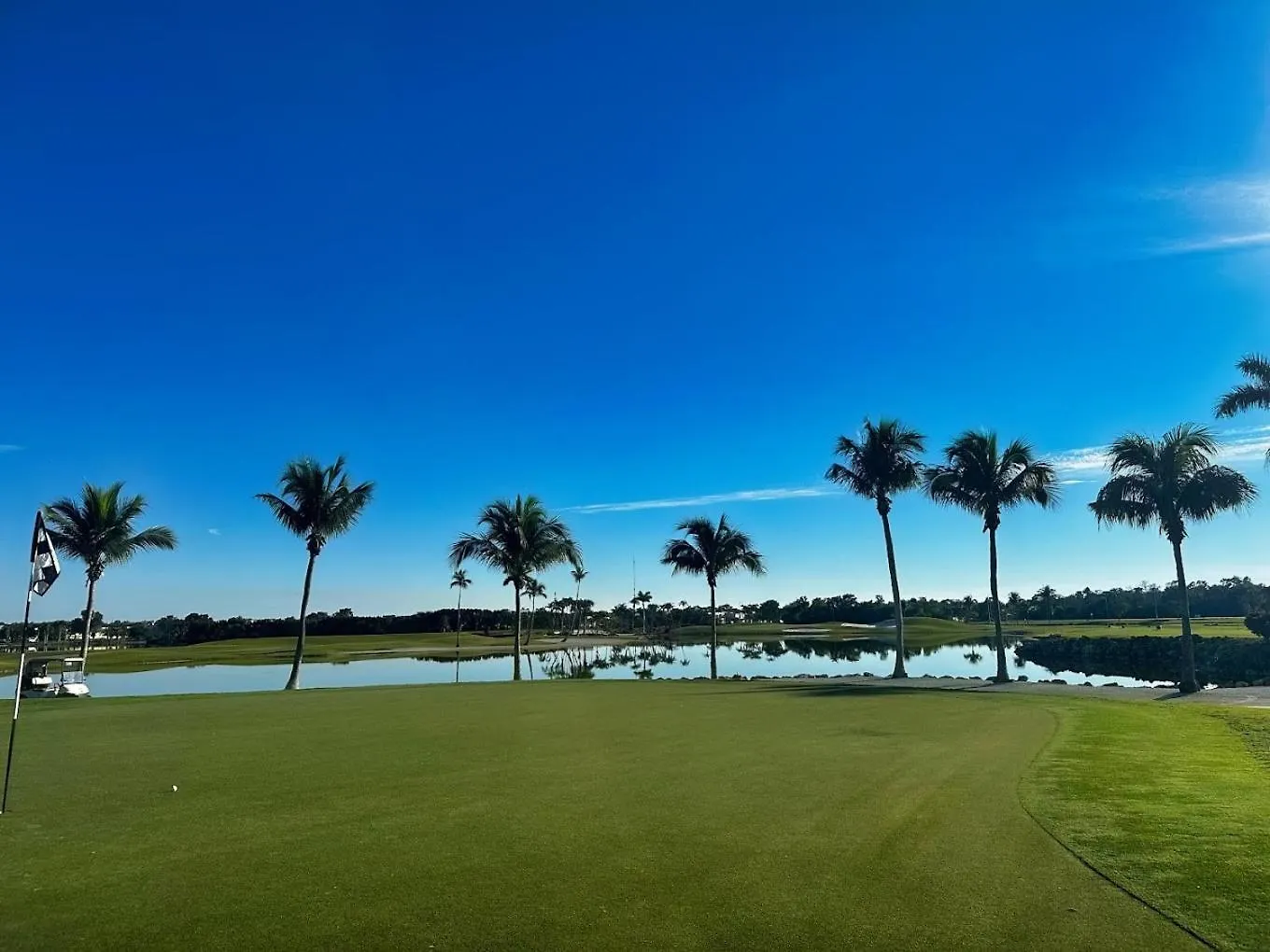 Luxurious Golf W/ Pool And Amenities! * North Naples