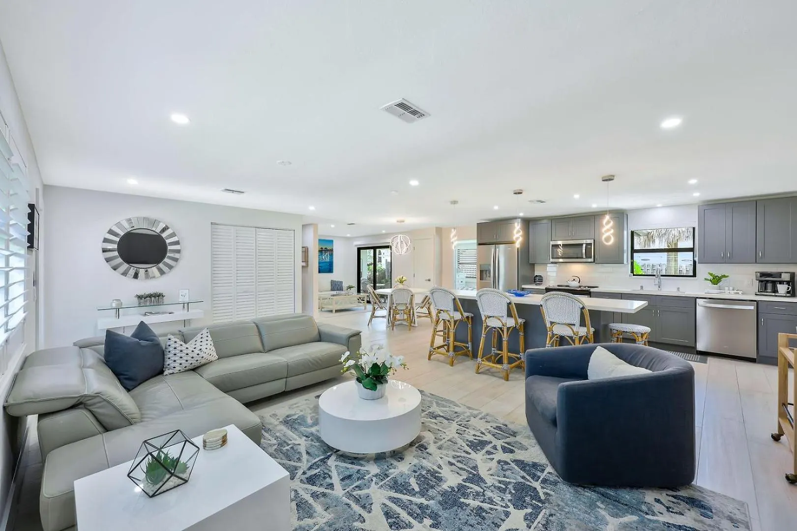 Holiday home New Listing! Canal Dreaming - Water View With Dock