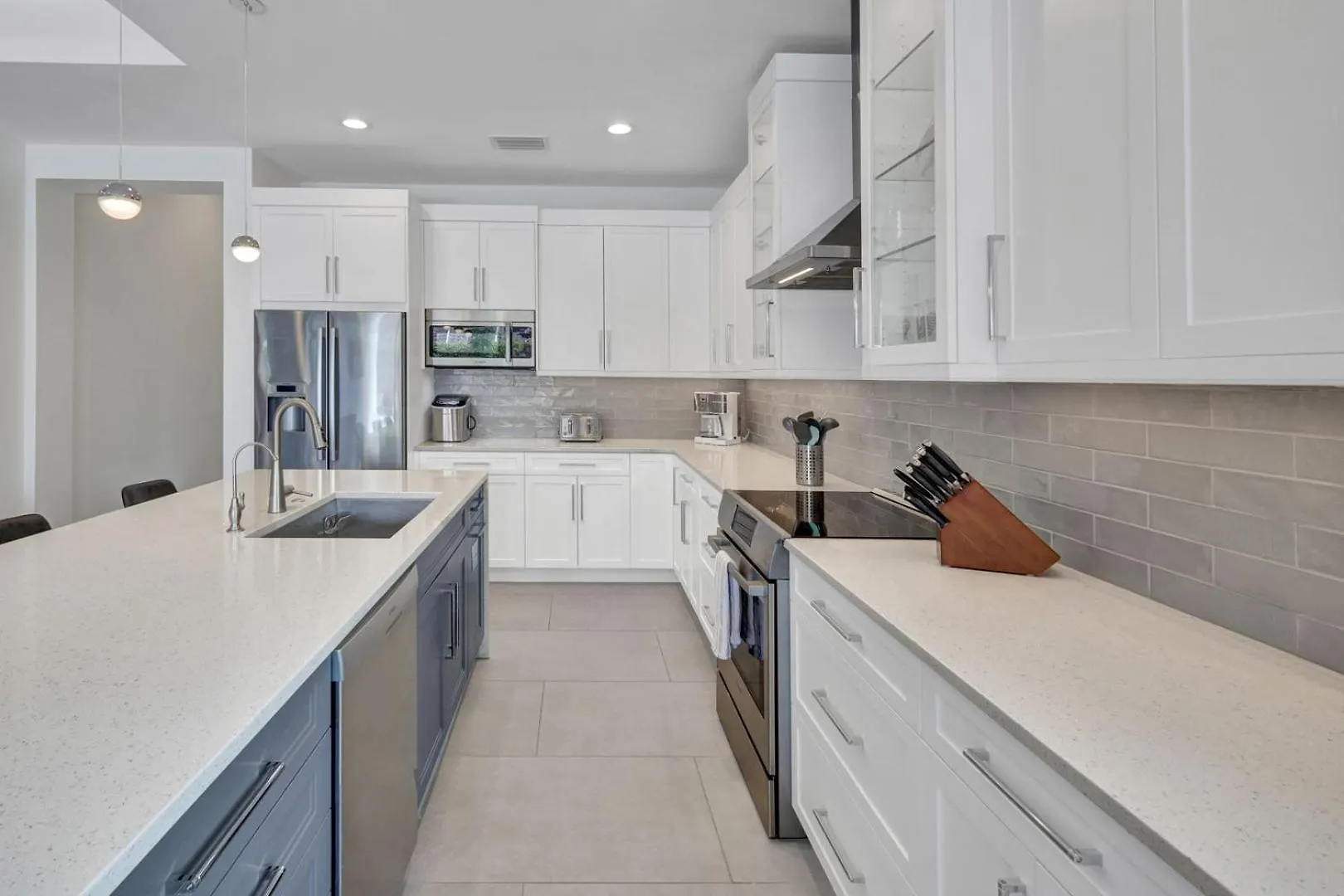 Starfish Wishes! - Less Than 1 Mile To - Salt Water Pool - Walk To The Beach! Naples