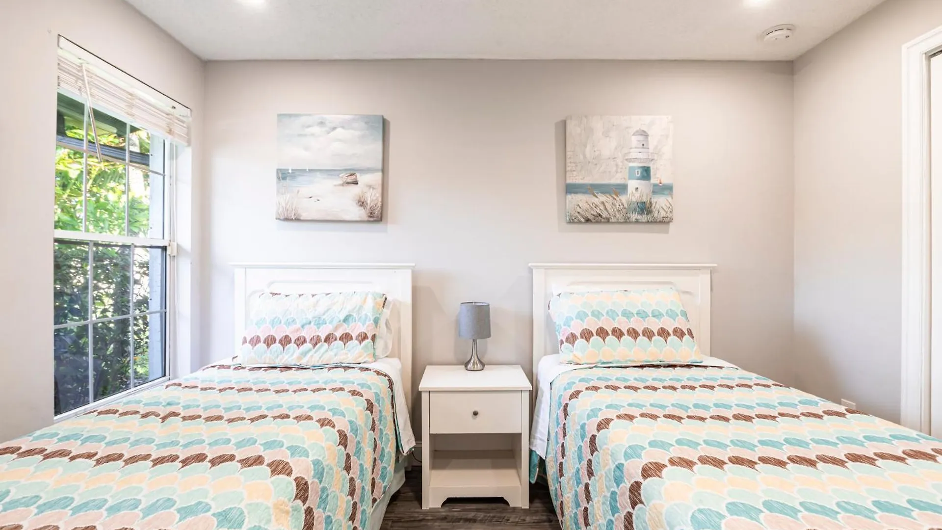 Renovated With Seasonally Heated Pool Holiday home