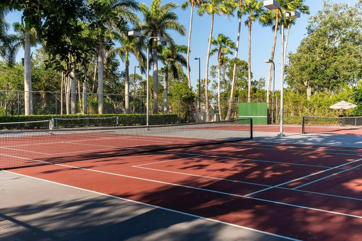 Golf, Pools, Hot Tub, Pickleball, Near Beaches
