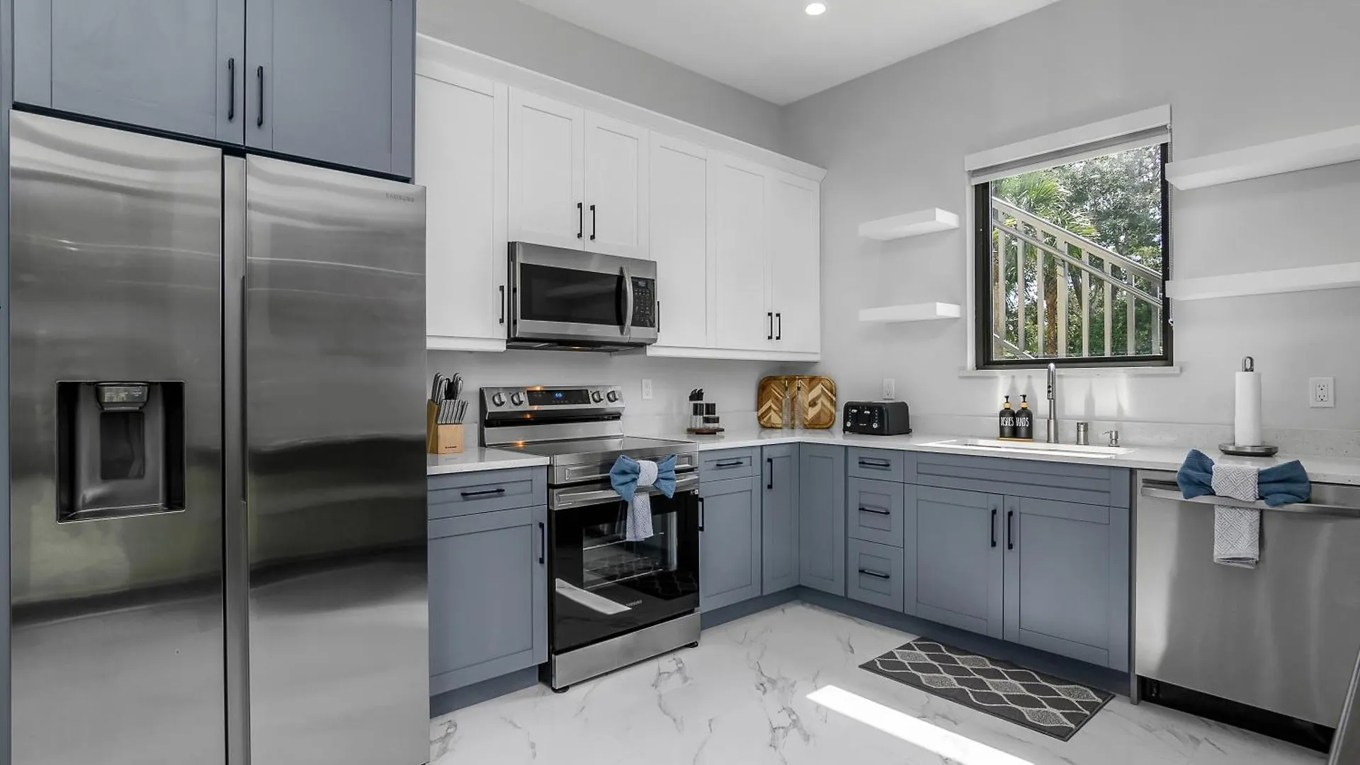 Holiday home Whispering Pines Retreat Naples