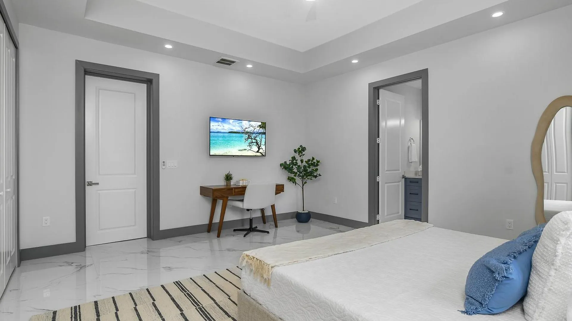 Holiday home Whispering Pines Retreat Naples