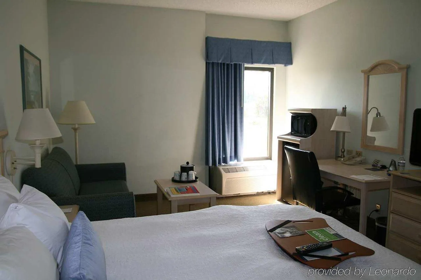 Hotel Hampton - I-75 3*