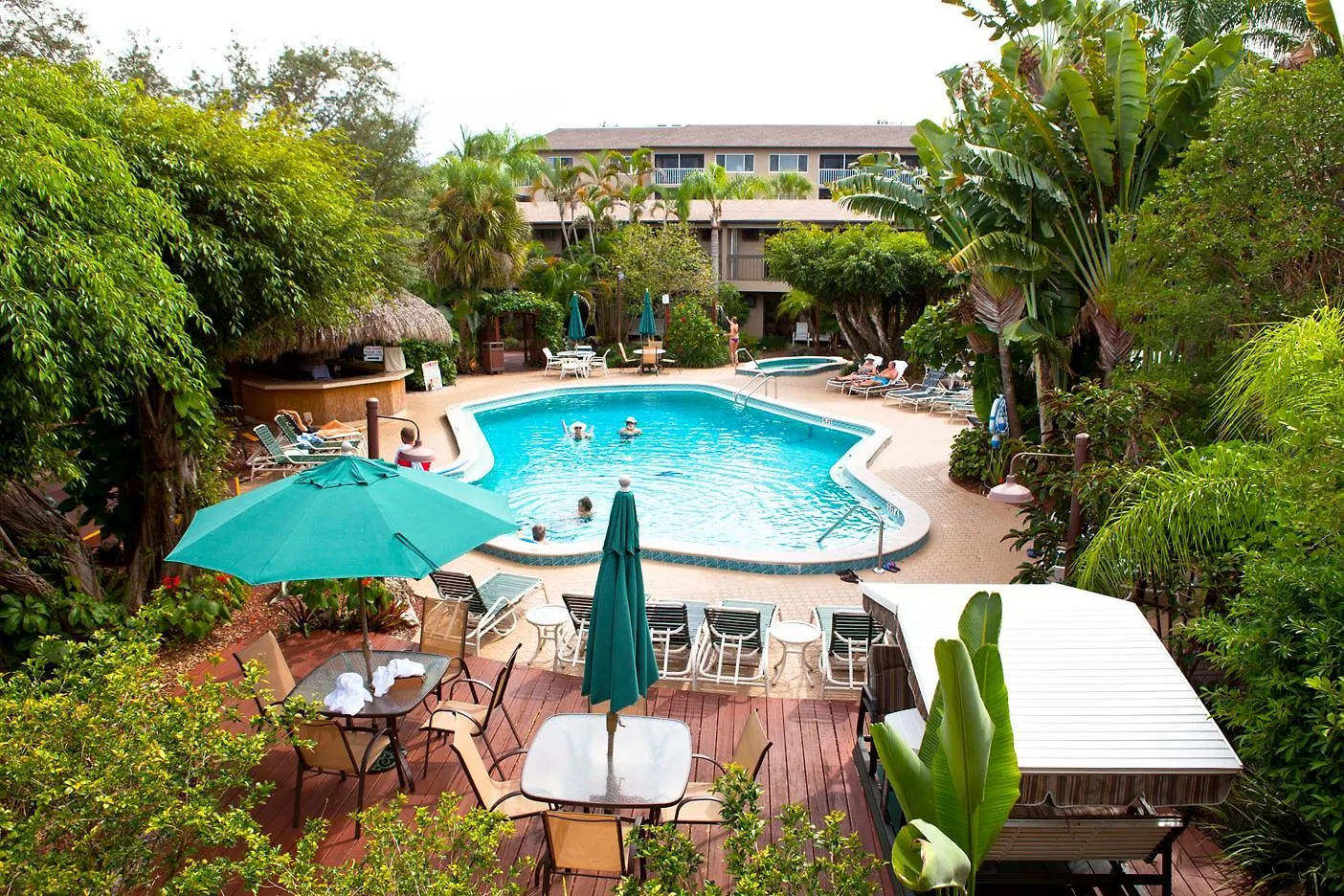 Western & Hotel 3*