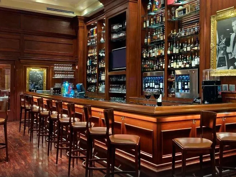 酒店 拿坡里希尔顿酒店