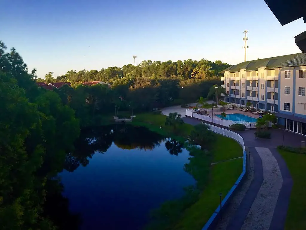 Western Plaza North Naples