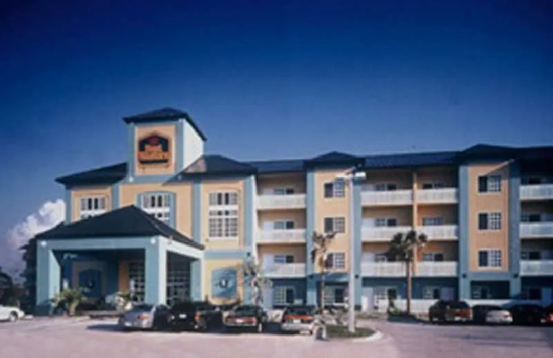 Western Plaza 3*