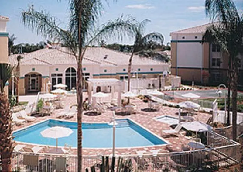 By Marriott 3* North Naples