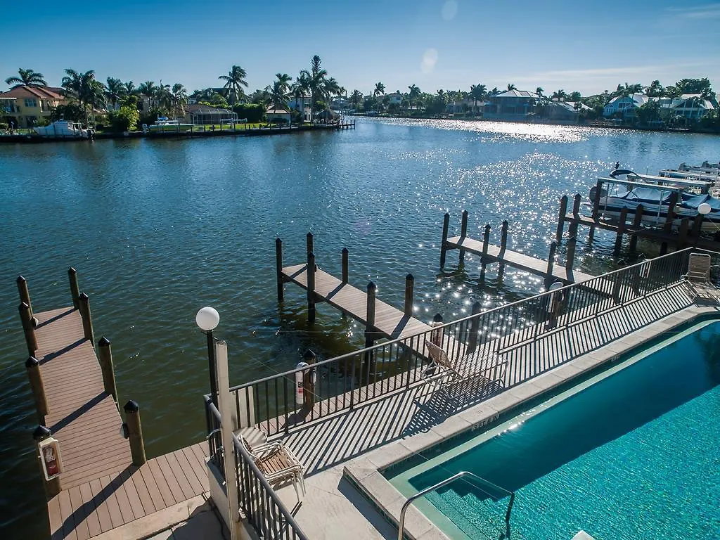 Kings Crown Florida Apartment