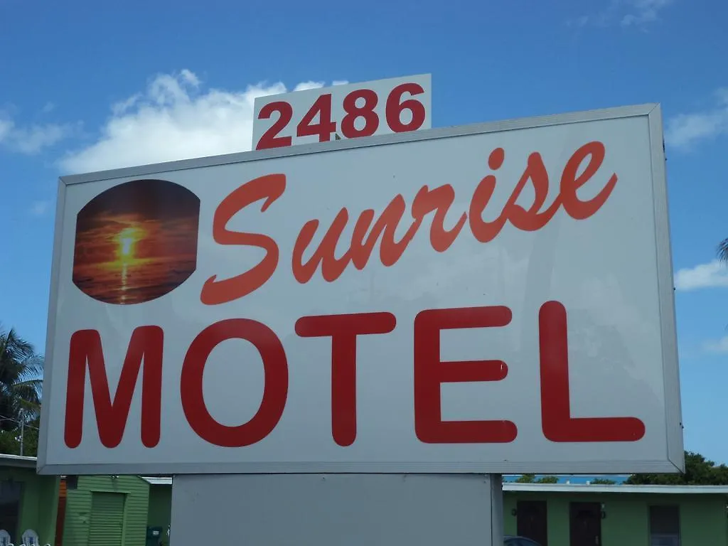 汽车旅馆 Sunrise North Naples