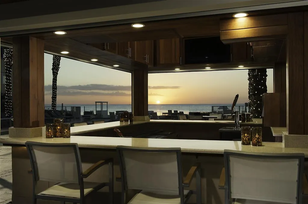 Edgewater 4* North Naples