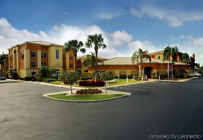 Hotel By Marriott