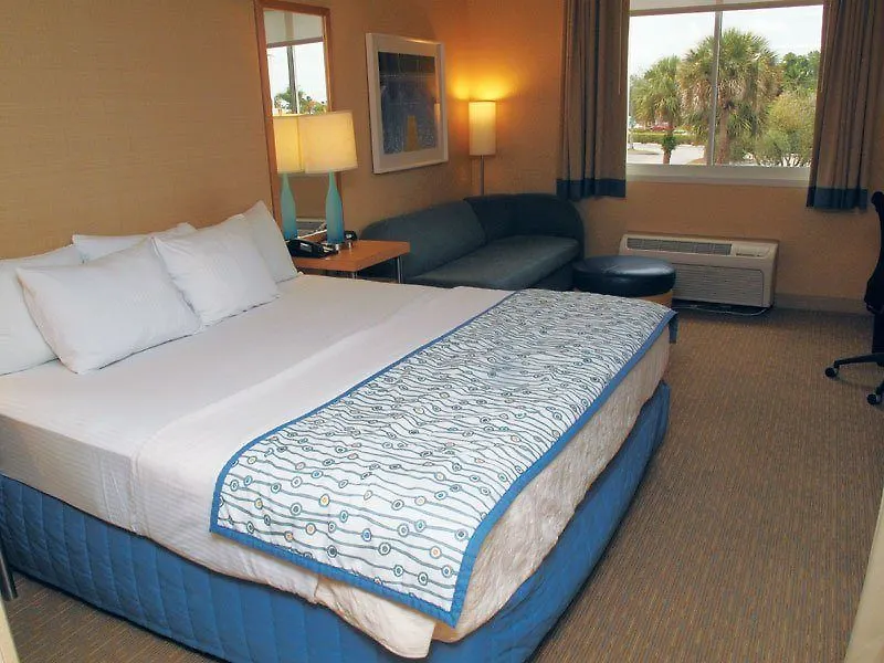 Ξενοδοχείο La Quinta By Wyndham Downtown 3*