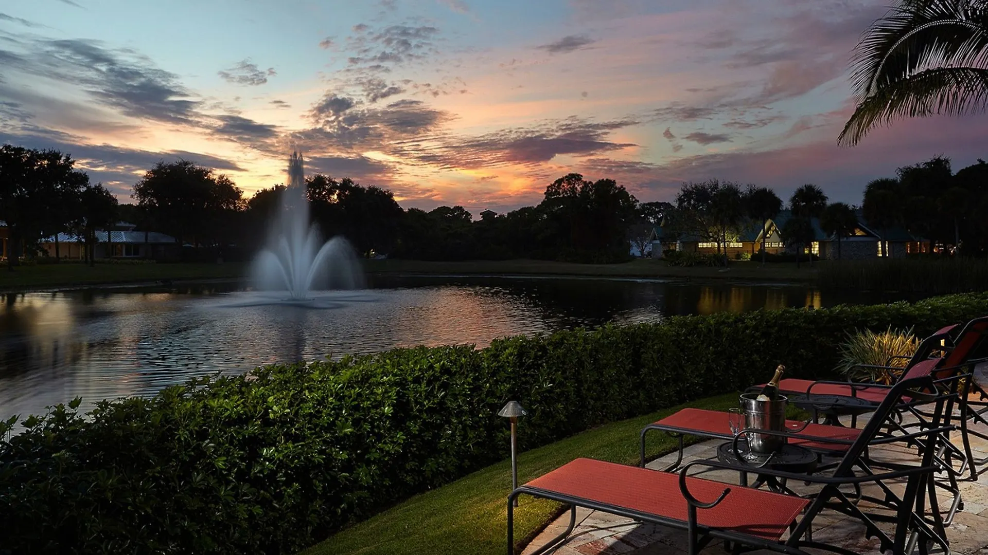 Hotel At Pelican Bay North Naples