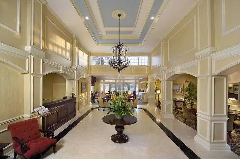At Pelican Bay 4* North Naples