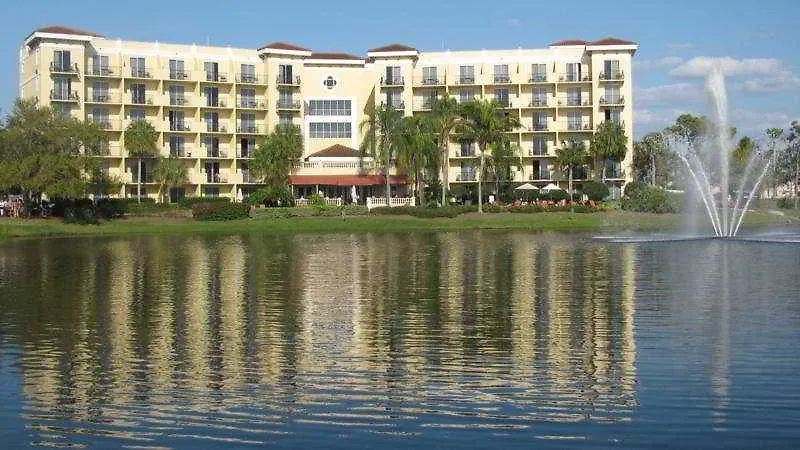 鹈鹕湾旅馆 4*