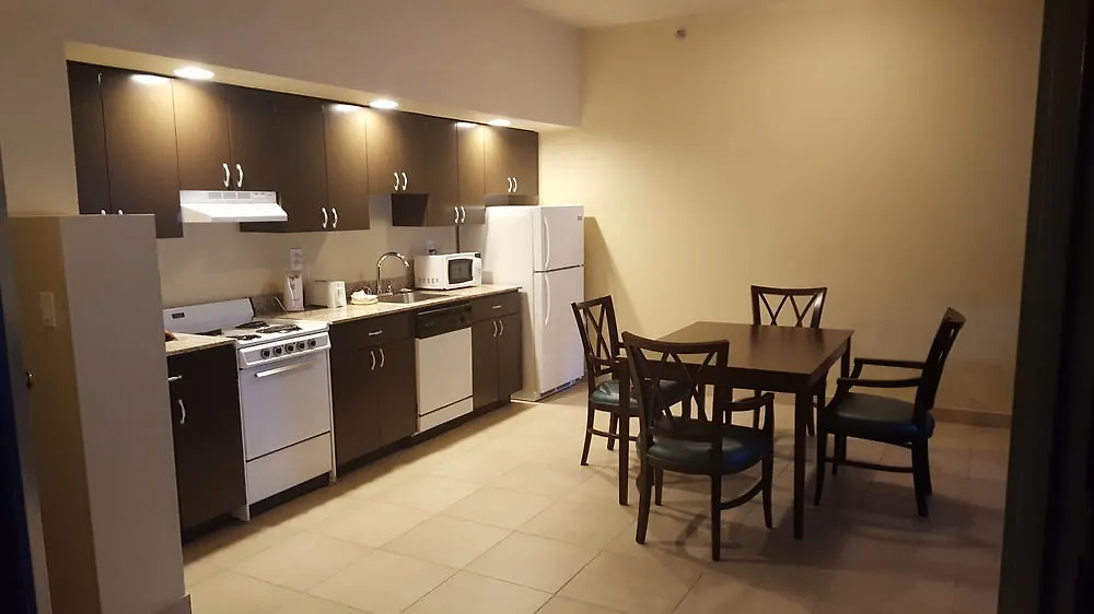 Western Plaza 3* North Naples