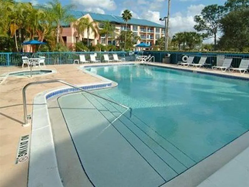 Tollgate North Naples