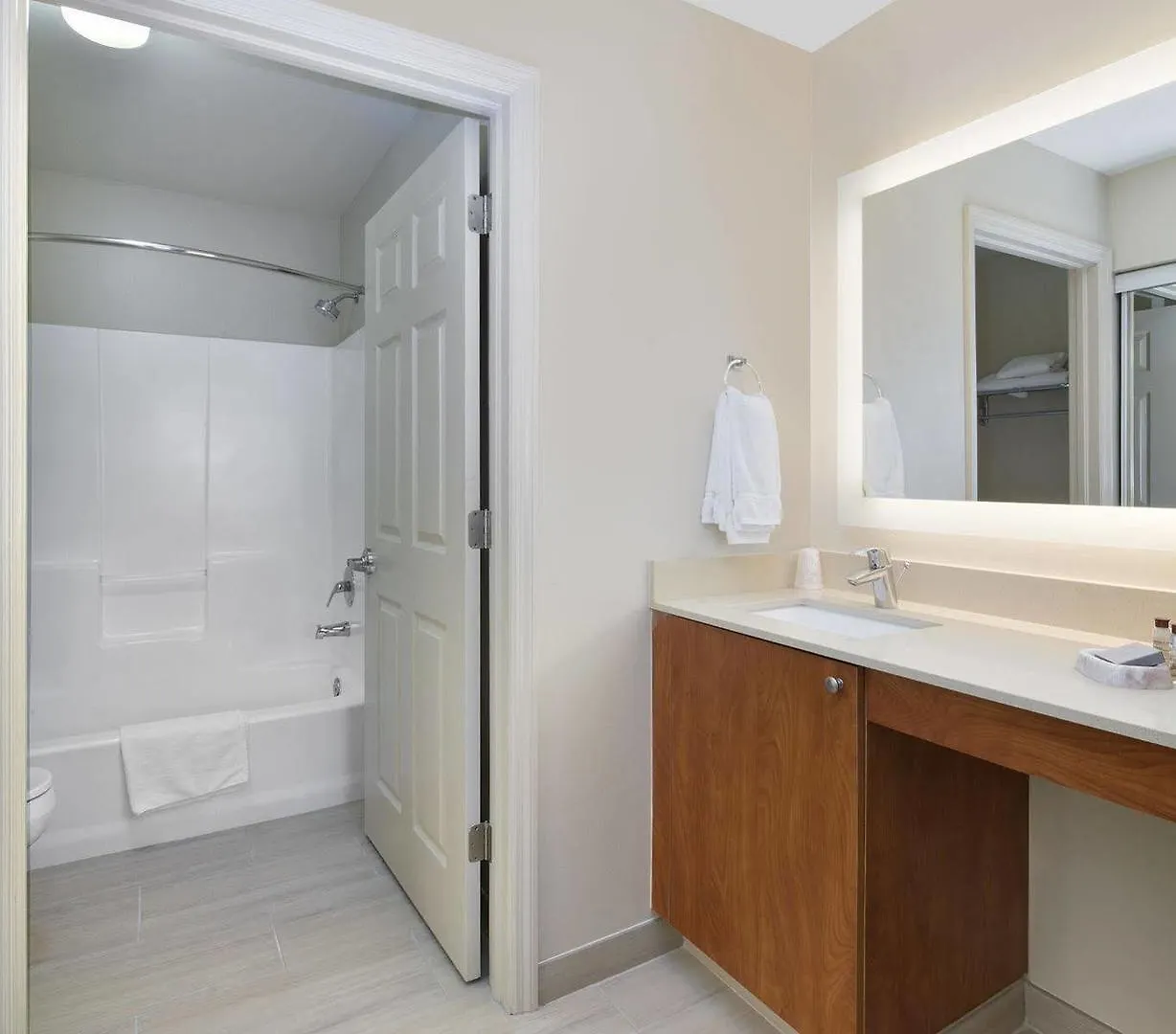 Hawthorn Extended By Wyndham Hotel 3*